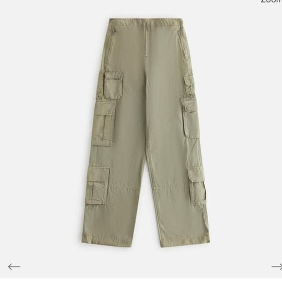 W26 - Kith Women Allyn Mid Rise Cargo - Picture 1 of 7